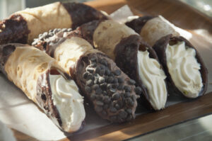 Discover how to make a classic Sicilian cannoli!